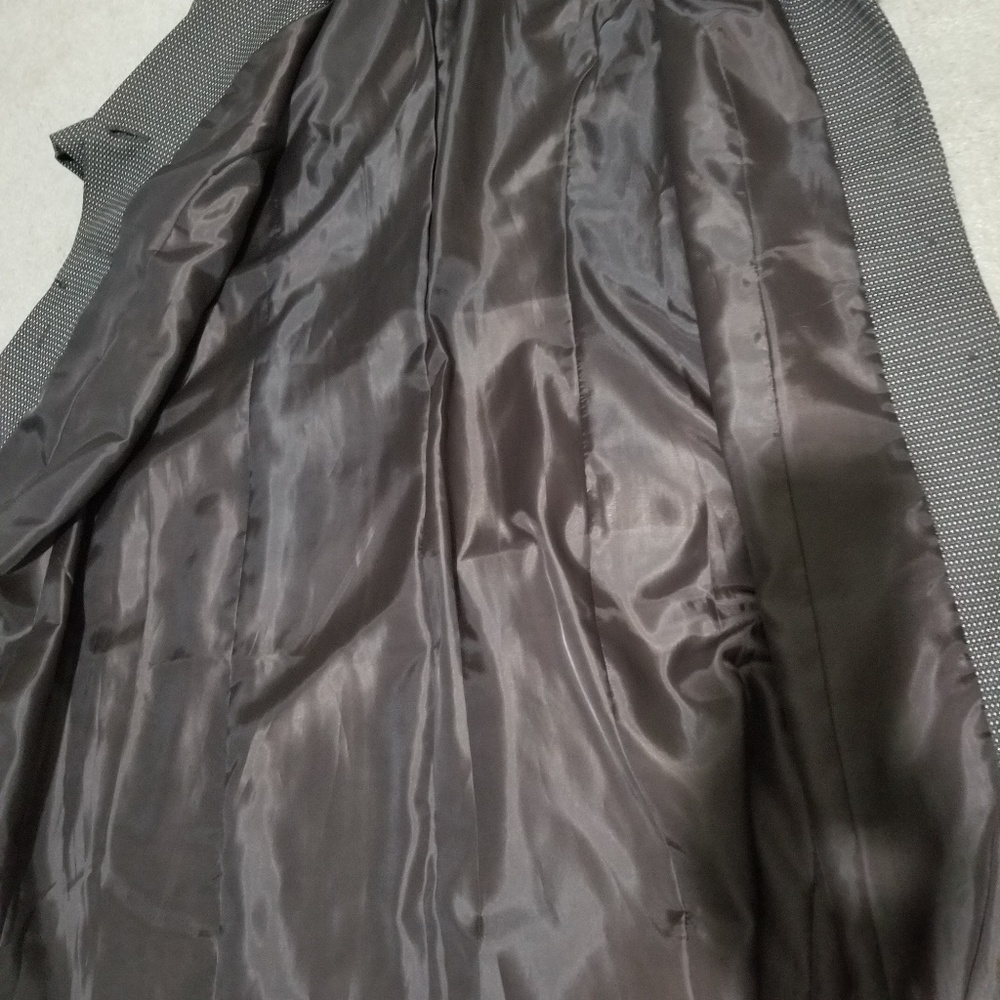 Dress - Picture 7 of 7